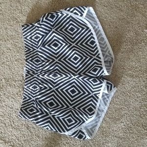 Black and White Geometric Running Shorts Size Medium